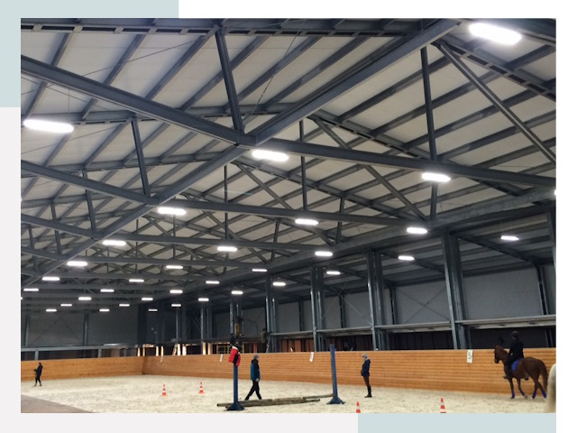 Строительство конных манежей от 612 руб в Балтийск