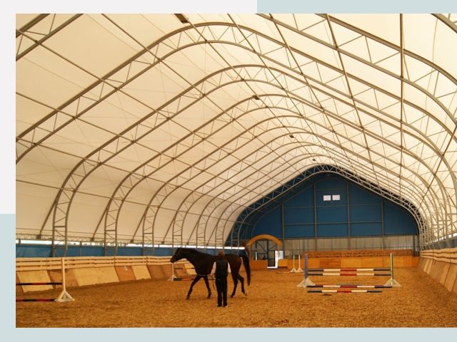 Строительство конных манежей в Балтийске