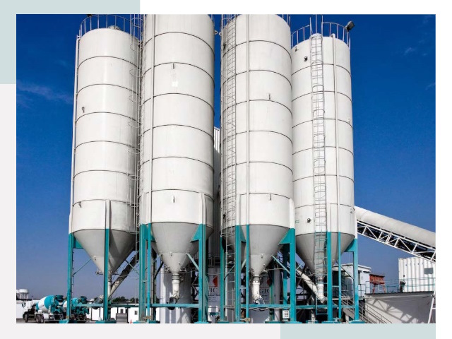 Строительство цементных силосов в Балтийске