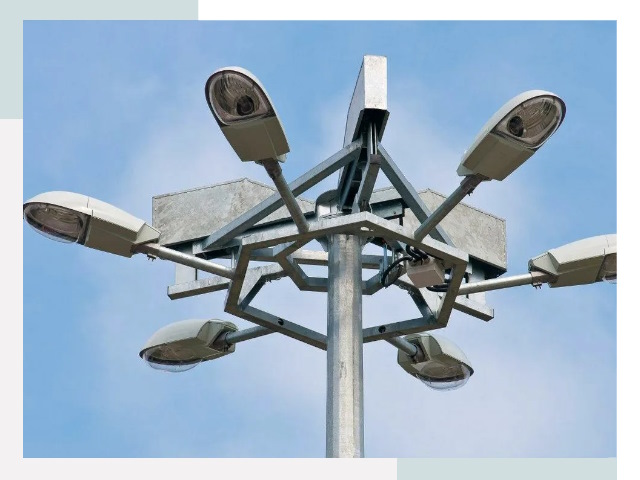 Монтаж осветительных мачт в Балтийске